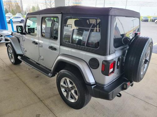 2020 Jeep Wrangler Unlimited Sahara