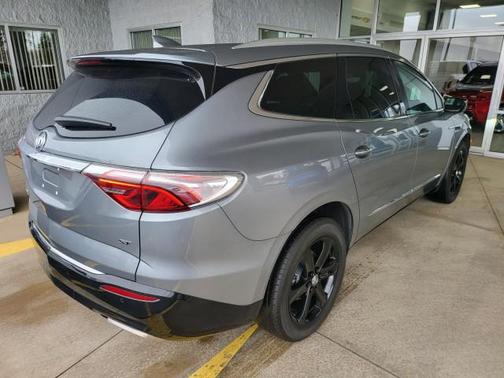 2024 Buick Enclave Essence AWD