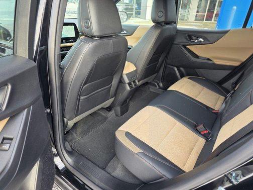 Mosaic Black Metallic 2026 Chevrolet Equinox AWD ACTIV