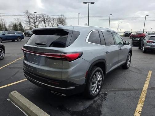 Moonstone Gray Metallic 2025 Buick Enclave Preferred FWD