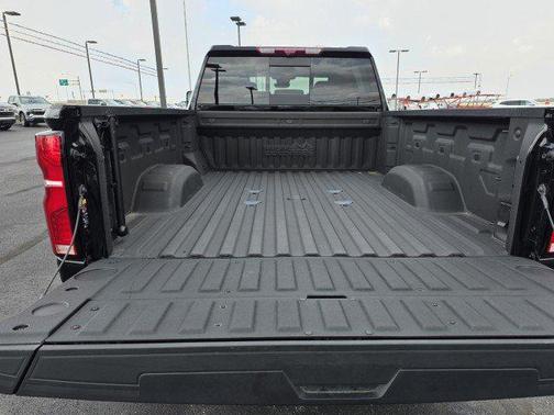 2025 Chevrolet Silverado 2500 High Country