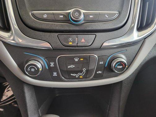 Summit White 2023 Chevrolet Equinox LS