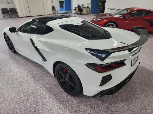 2022 Chevrolet Corvette Stingray w/3LT