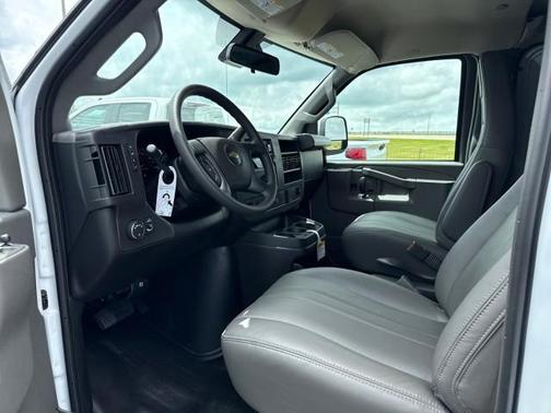 2025 Chevrolet Express 2500 RWD 2500 Extended Wheelbase WT