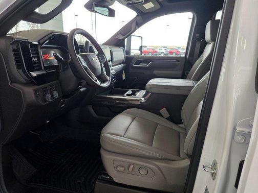 2026 Chevrolet Silverado 2500 LT