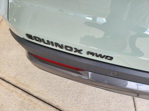 Cacti Green 2026 Chevrolet Equinox AWD ACTIV