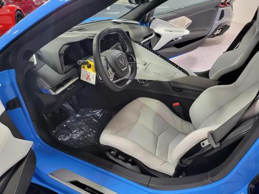 2025 Chevrolet Corvette E-Ray RWD Coupe 2LZ