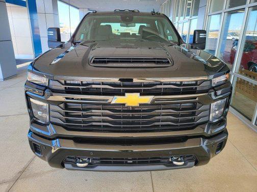 2026 Chevrolet Silverado 2500 Custom