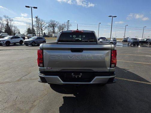 2024 Chevrolet Colorado LT