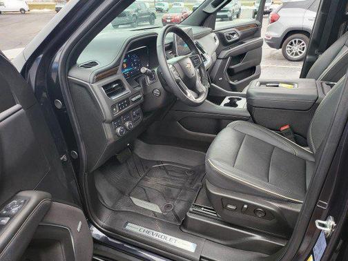 2024 Chevrolet Suburban Premier