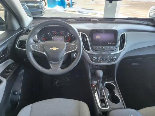 Mosaic Black Metallic 2024 Chevrolet Equinox 1LT