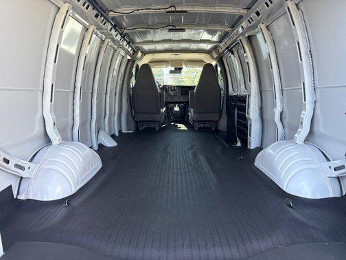 2025 Chevrolet Express 2500 RWD 2500 Extended Wheelbase WT