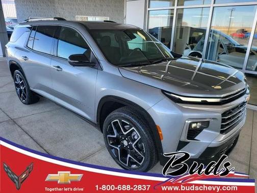 Gray 2025 Chevrolet Traverse High Country