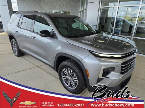 Sterling Gray Metallic 2026 Chevrolet Traverse LT