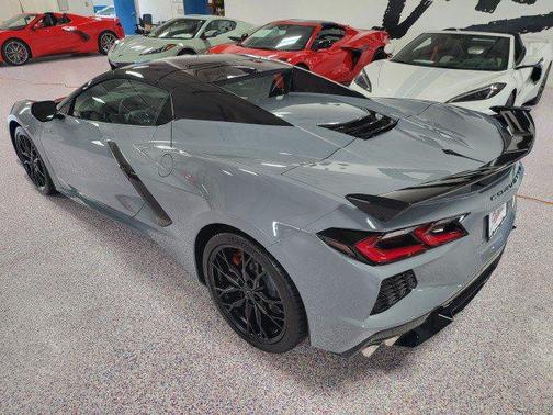2025 Chevrolet Corvette Stingray w/2LT