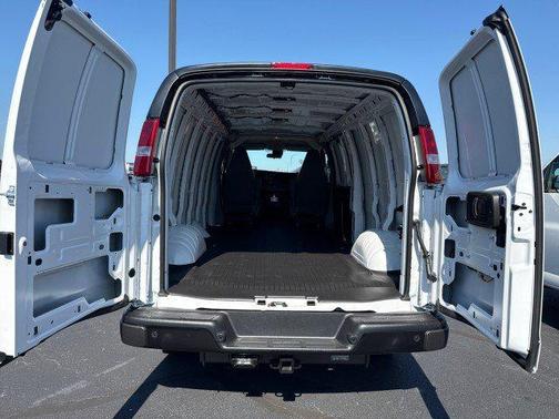 2025 Chevrolet Express 2500 RWD 2500 Extended Wheelbase WT