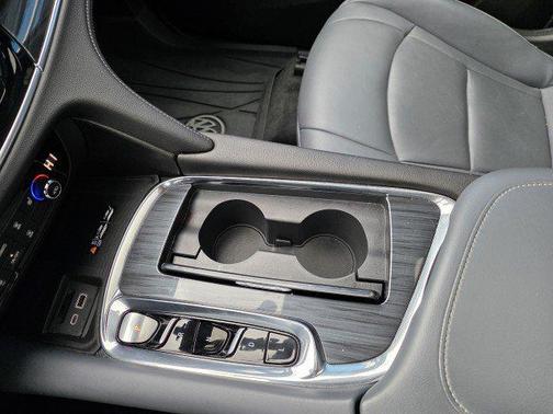 Moonstone Gray Metallic 2023 Buick Enclave Essence AWD