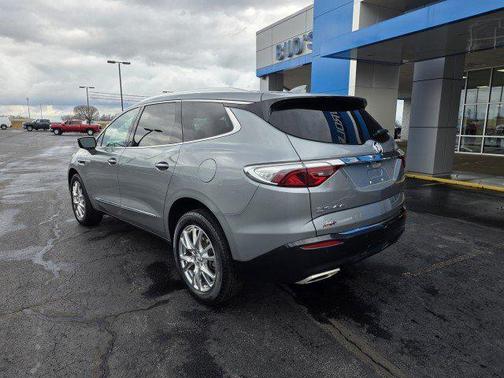 2023 Buick Enclave Essence AWD