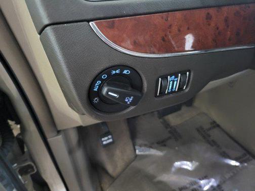 2013 Chrysler Town & Country Touring-L