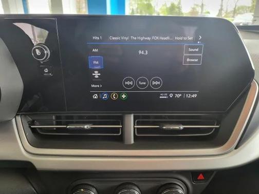 Tan 2026 Chevrolet Trax FWD 1RS