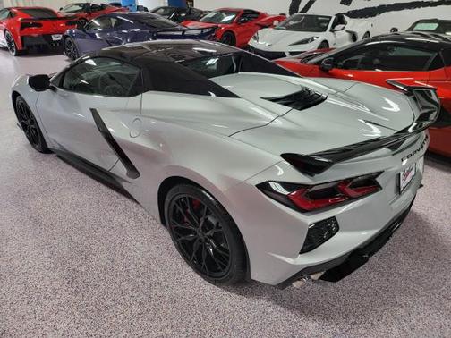 2026 Chevrolet Corvette Stingray w/2LT