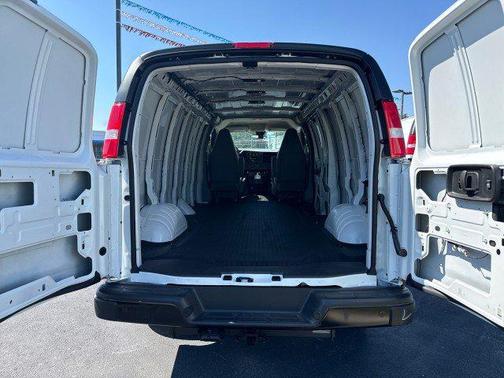 2025 Chevrolet Express 2500 RWD 2500 Extended Wheelbase WT