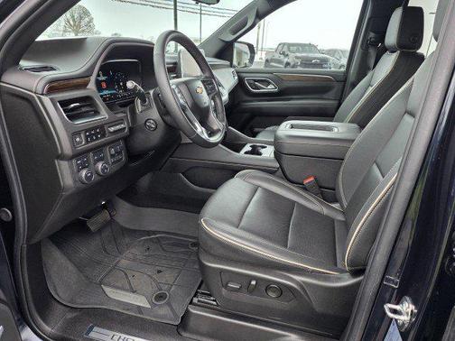 2024 Chevrolet Suburban Premier