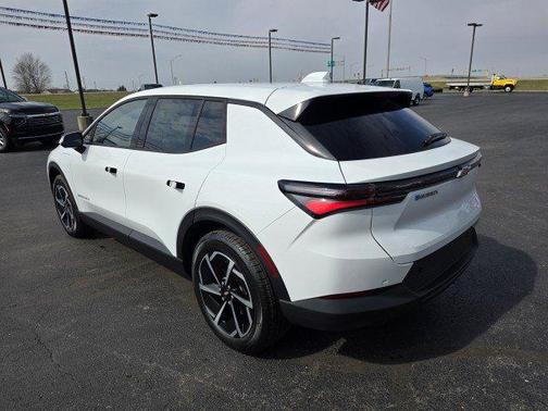 Summit White 2026 Chevrolet Equinox EV LT