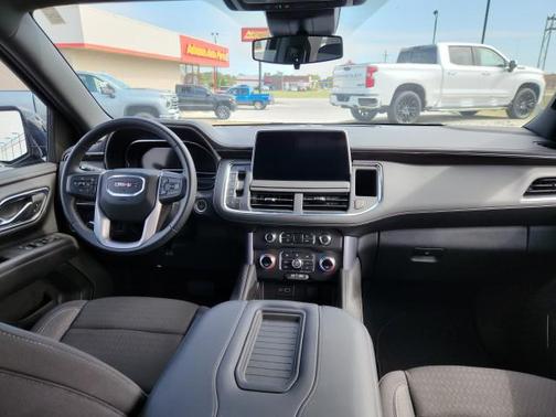 2024 GMC Yukon SLE
