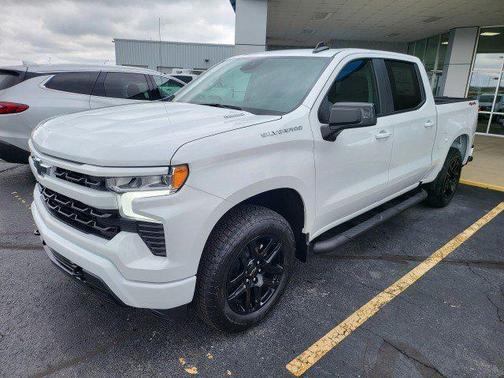 Summit White 2026 Chevrolet Silverado 1500 RST