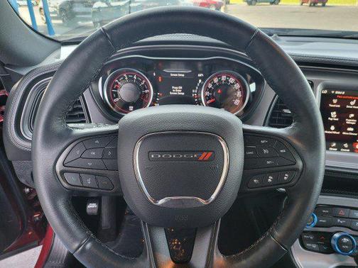 Octane Red Pearlcoat 2023 Dodge Challenger SXT