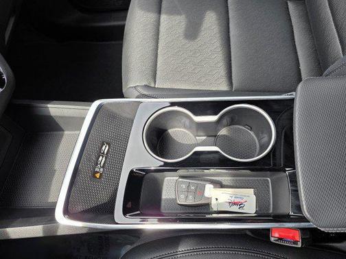 Summit White 2025 Chevrolet Equinox 1LT