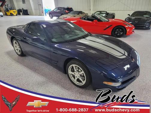 2000 Chevrolet Corvette Base