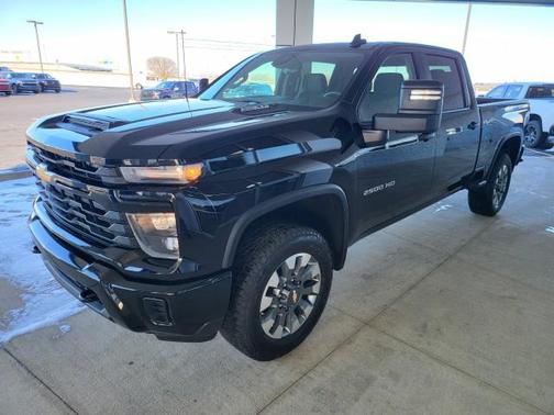 2026 Chevrolet Silverado 2500 Custom