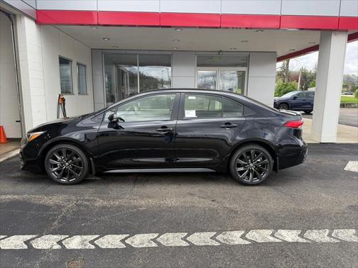 2025 Toyota Corolla Hybrid SE