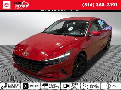 2022 Hyundai ELANTRA SEL