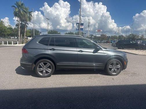 2019 Volkswagen Tiguan 2.0T SEL Premium