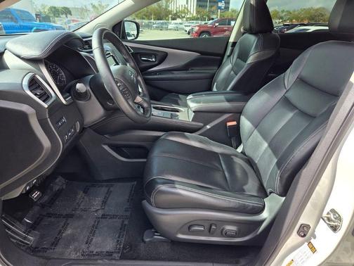 2020 Nissan Murano SL