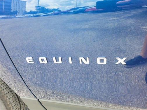 2023 Chevrolet Equinox LS