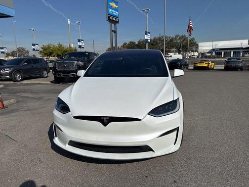 2024 Tesla Model X Base