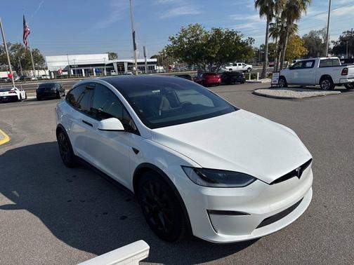 2024 Tesla Model X Base