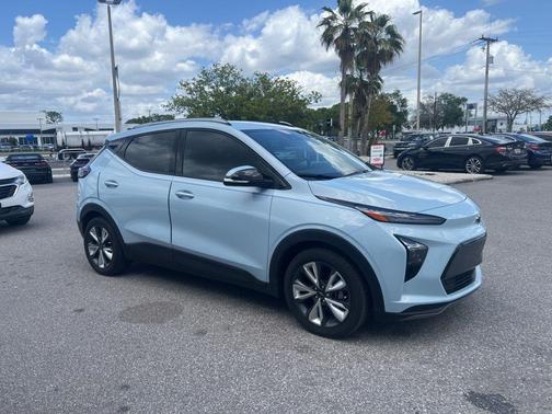 Ice Blue Metallic 2023 Chevrolet Bolt EUV LT