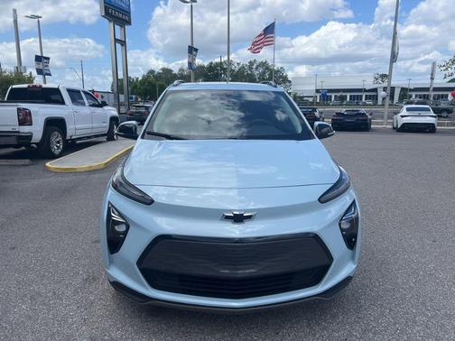 Ice Blue Metallic 2023 Chevrolet Bolt EUV LT