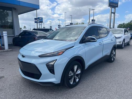 Ice Blue Metallic 2023 Chevrolet Bolt EUV LT