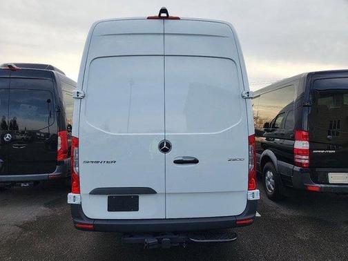 2025 Mercedes-Benz Sprinter 2500 170 WB