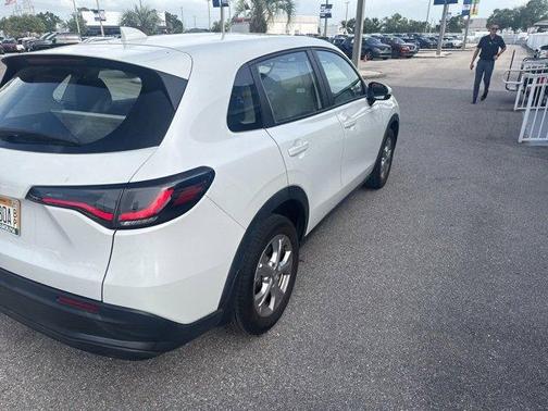 2023 Honda HR-V LX