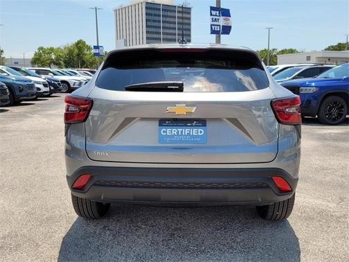 2024 Chevrolet Trax LS