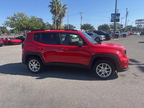2022 Jeep Renegade Latitude