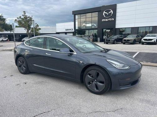 2020 Tesla Model 3 Standard Range Plus