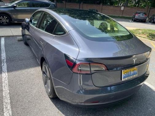 2020 Tesla Model 3 Standard Range Plus